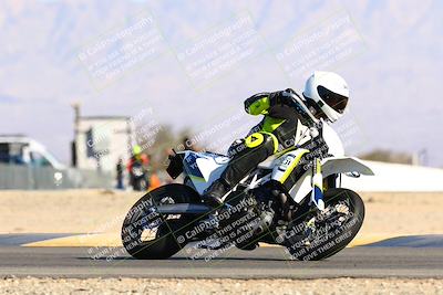 media/Jan-08-2022-SoCal Trackdays (Sat) [[1ec2777125]]/Turn 16 Set 1 (11am)/